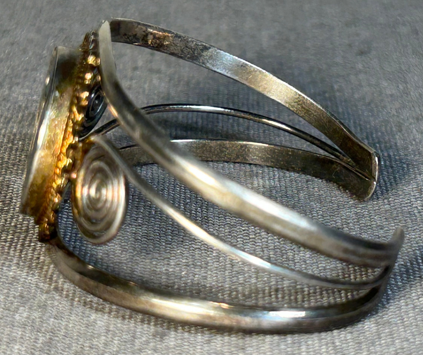 Vintage Circa 1970 Mexican Alpaca Modernist Silver Tone Abalone Shell and Black Onyx Inlay Aztec Chimalli Shield Motif Bangle Bracelet and Tassel Dangle Earrings Jewelry Set