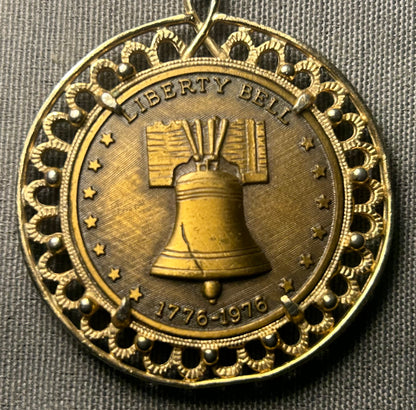 Vintage American 1976 Bicentennial Eagle and Flags/Liberty Bell Motifs Coin Gold-tone Metal Pendant Necklace