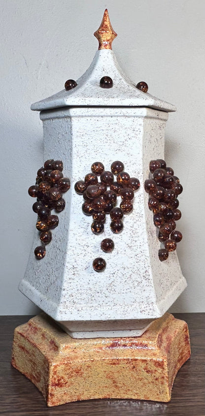 Vintage 1960’s American Mid Century Modern Ceramic/Glass Grape Clusters Pagoda-Style Paneled Table Lamp