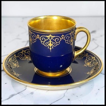 Austrian Augarten Porcelain Biedermeier Style Gilded Cobalt Blue Scrollwork Motifs Demitasse Cups and Saucer Set