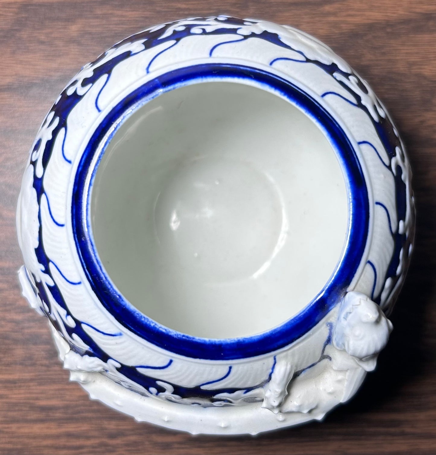 1885 English Victorian Royal Worcester Porcelain Japanesque Style Porcelain Brush Washer Form White/Cobalt Blue Raised Relief Dragon Motif Small Rotund Vase