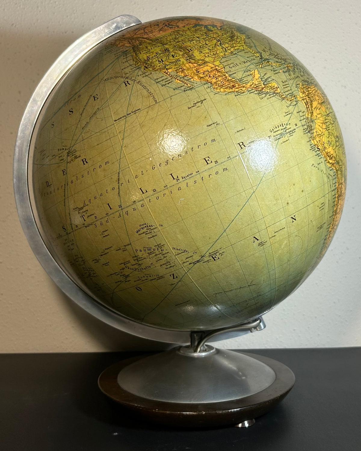 Vintage 1950’s German Mid Century Modern Columbus Verlag Paul Oestergaard Duo Erdglobus Illuminated Glass 12-Inch Globe