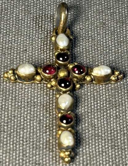 Vintage 1960’s American Gold-Washed Sterling Silver Bezel-Set Red Garnet Gemstones/Cultured Pearls Cross Pendant Jewelry