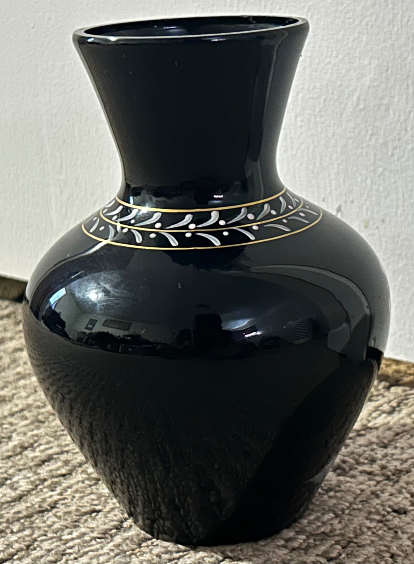 Vintage 1950’s American Westmoreland Mary Gregory Black Amethyst Glass Hand-Painted Woman Playing Harp Motif Baluster Vase