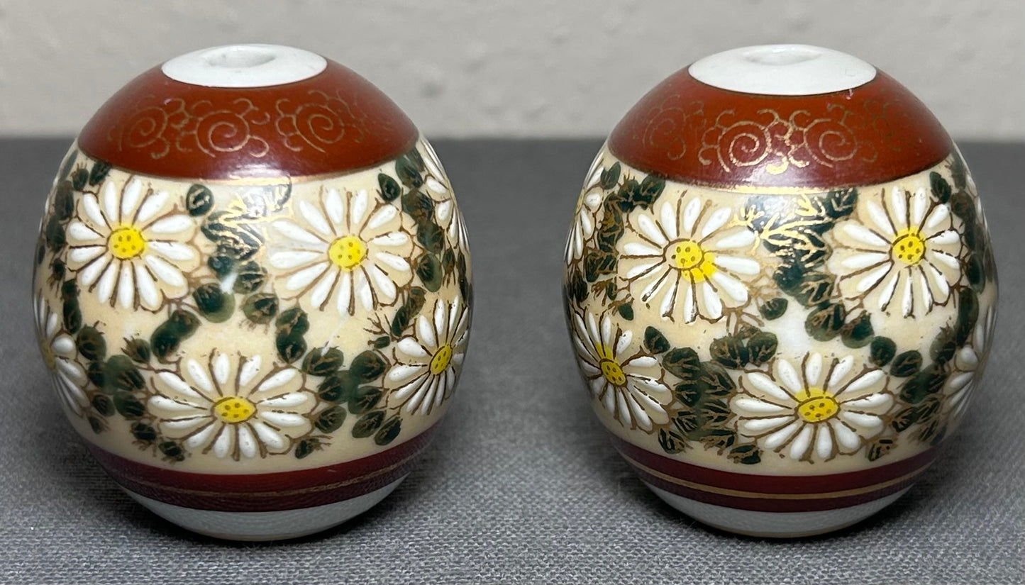 Set of Vintage Mid 20th Century Japanese Kutani Porcelain Chrysanthemum Floral Motif Egg-Form Wind Chimes (Shōwa Period)