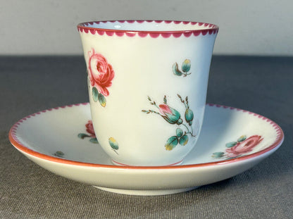 Vintage 1994-2006 Italian Richard Ginori Porcelain Antique Rose Amalfi Pink Demitasse Cup and Saucer Set (Retired)