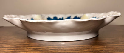 1897-1903 German Victorian Art Nouveau Bauer, Rosenthal, & Co. Porcelain Voltaire Pattern Serving Bowl with Handles