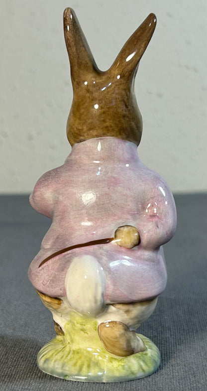 Vintage 1989 English Beswick Ceramic Beatrix Potter Mr. Benjamin Bunny Figurine (Retired)