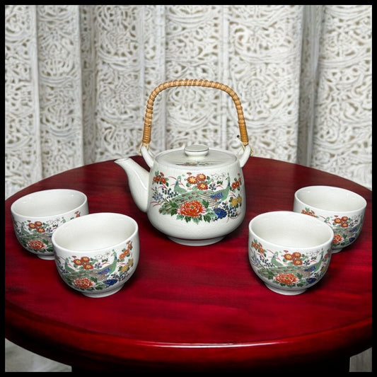 Vintage 1970’s Japanese Kutani Porcelain Peacock/Floral Motifs Six-Piece Teapot and Teacups Set