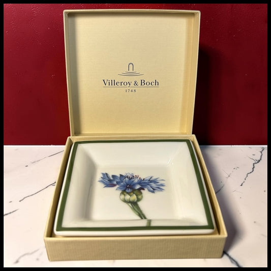 2002 Villeroy & Boch Porcelain Blue Cornflower Floral Motif Square Trinket Dish with Original Box
