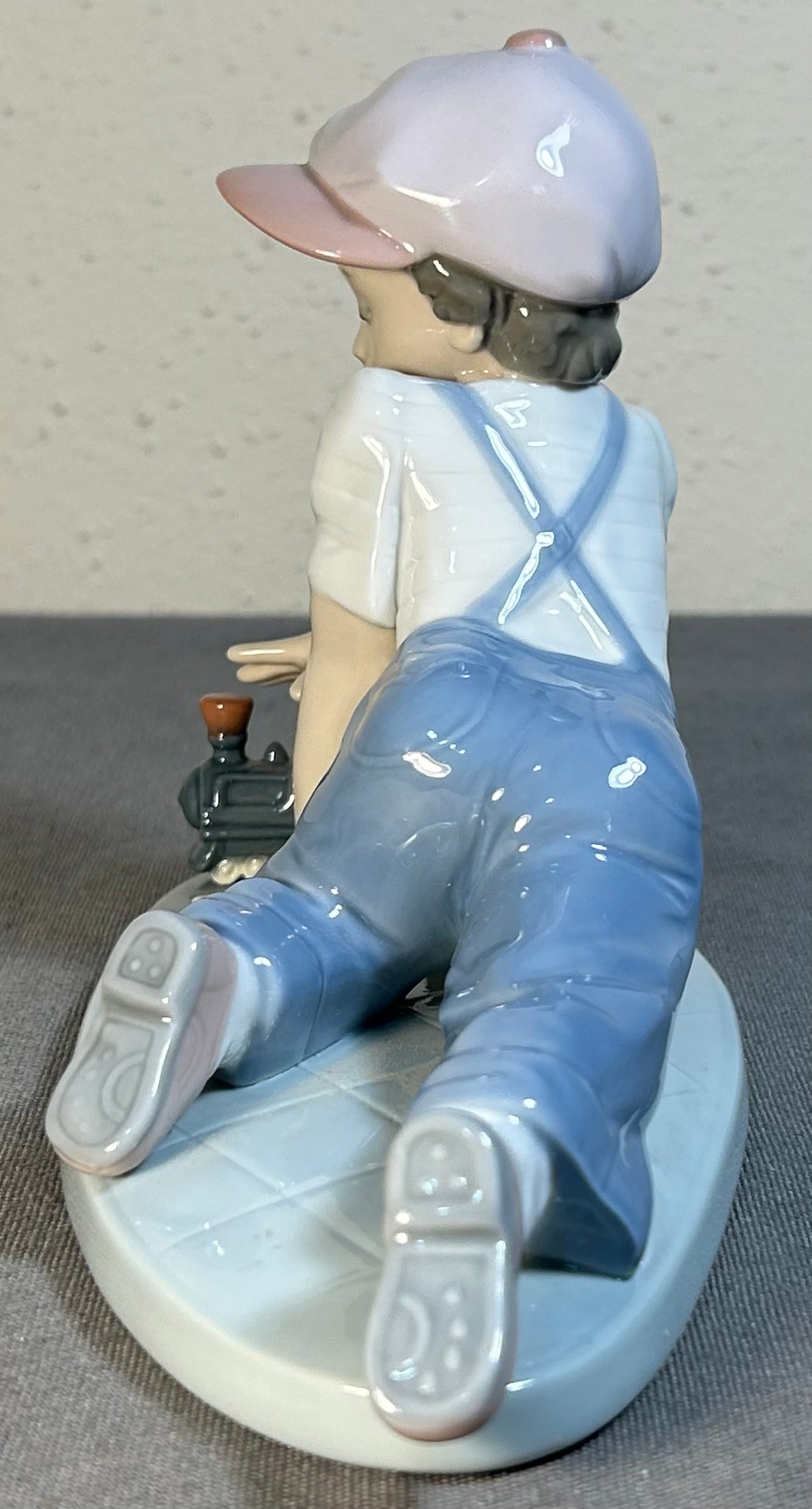 Vintage 1992 Spanish Lladro Porcelain All Aboard (#7619) (Retired)