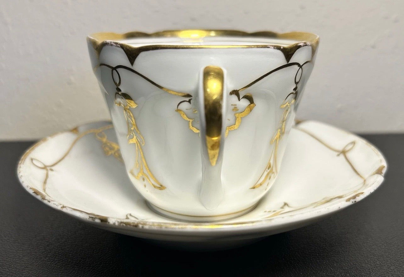 Late 19th Century French Rococo Revival T. REES. Porcelain Gilded Floral/Vine Motifs Teacup and Saucer Set