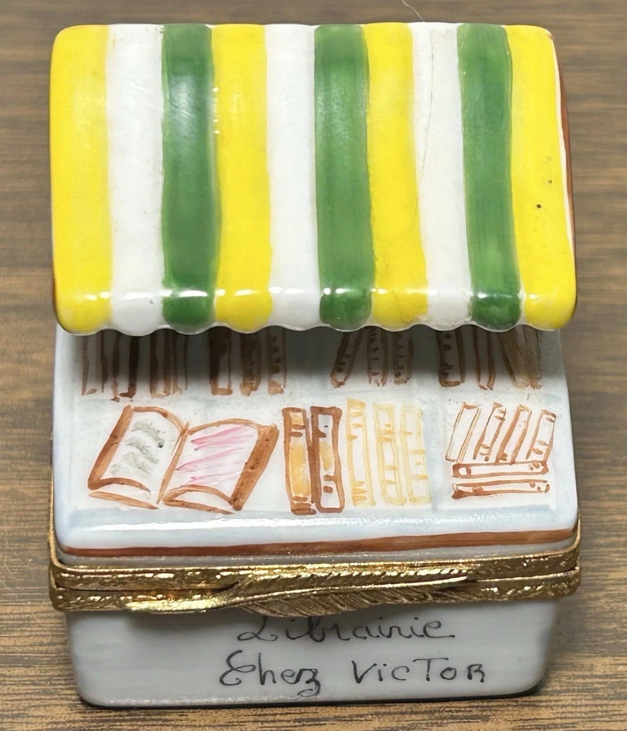 Vintage 1990’s French Limoges Hand-Painted Limited Edition Librairie Chez Victor Bookstore Trinket Box