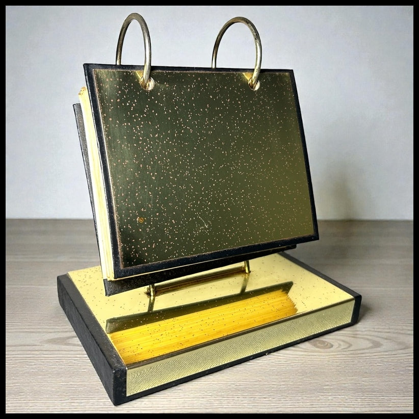 Vintage 1960’s American Hollywood Regency A & M Leatherlines Speckled Brass Photosphere 100 Flip Photo Album