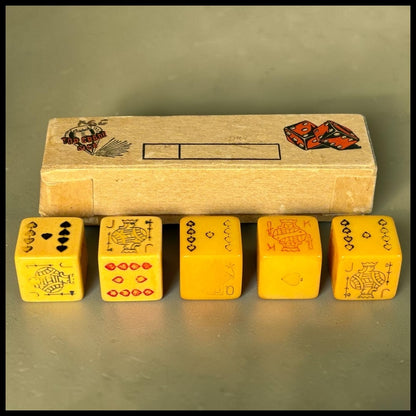 Set of 5 Vintage 1950’s American Crisloid Top Grade Butterscotch Catalin Bakelite Card Dice in Original Box