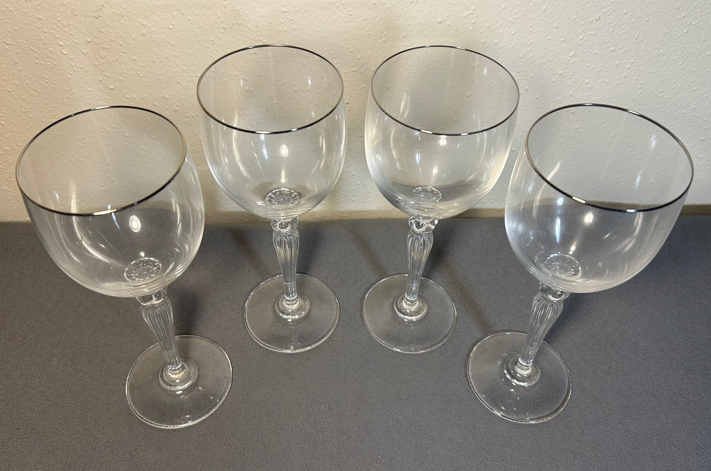 Set of 4 2000-2008 Waterford Crystal Carleton Platinum Water Goblet Glasses with Box (Retired)
