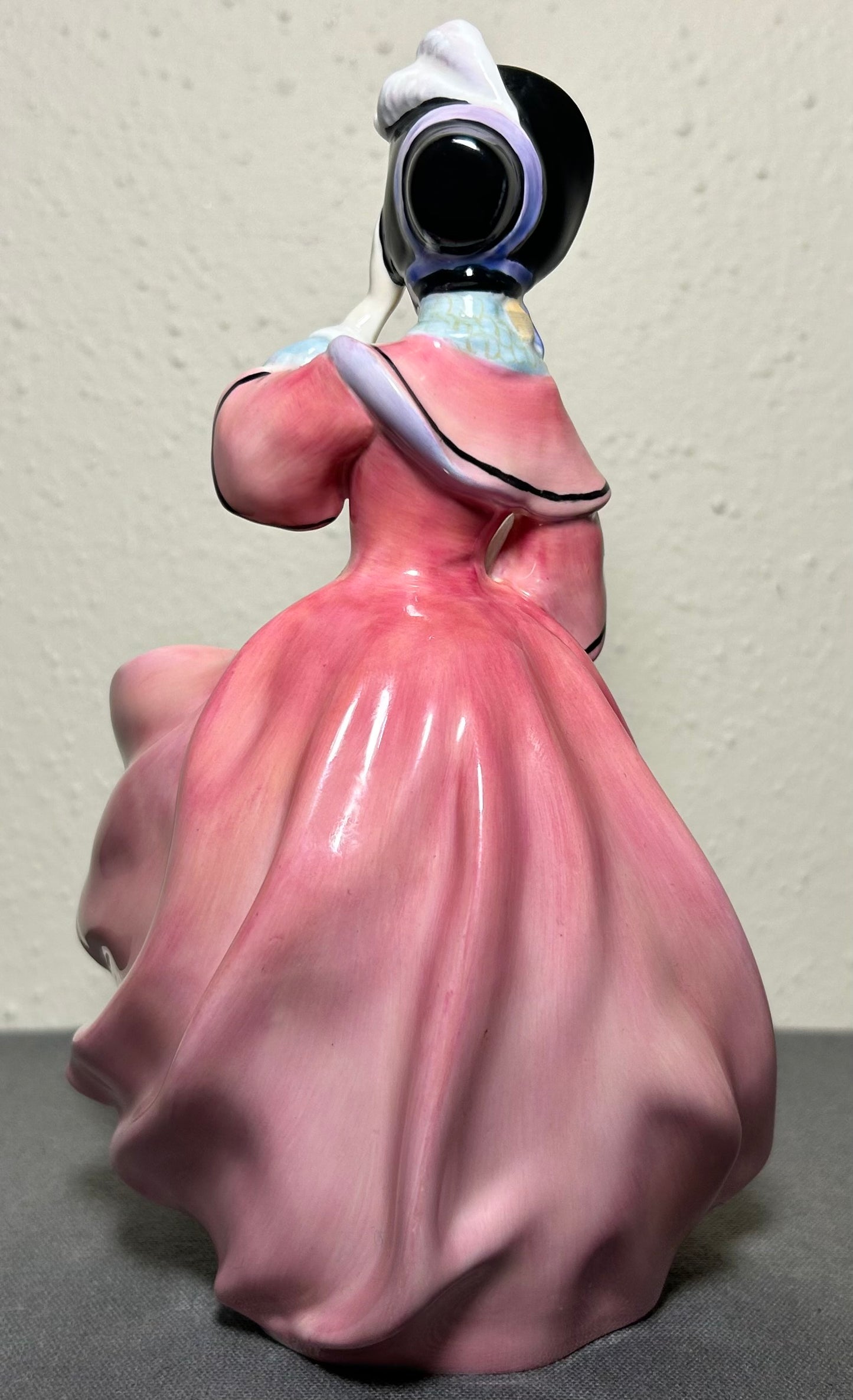 Vintage 1940-1973 English Royal Doulton Porcelain Spring Morning Figurine (HN 1922) (Retired)