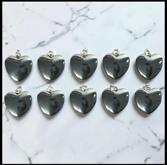 Lot of 10 Natural Carved Polished Hematite Gemstone Heart Jewelry Pendants