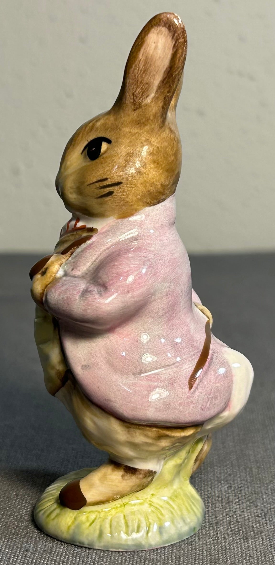 Vintage 1989 English Beswick Ceramic Beatrix Potter Mr. Benjamin Bunny Figurine (Retired)
