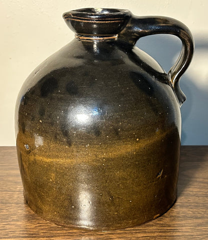 Circa 1883 American Primitive E. Norton & Co. Bennington Vermont Albany Slip Glazed Brown Stoneware Beehive-Form 1 Gallon Jug