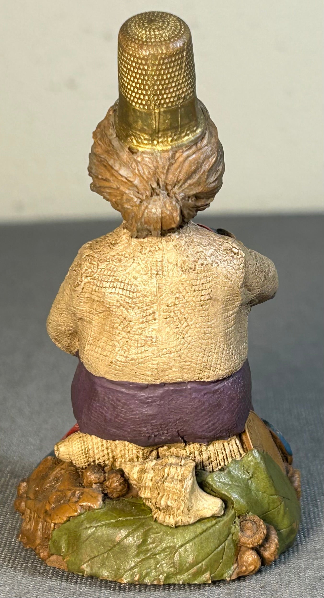 Vintage 1992 American Tom Clark Mother of Pearl Resin Thimble Gnome Figurine with COA and Story Card