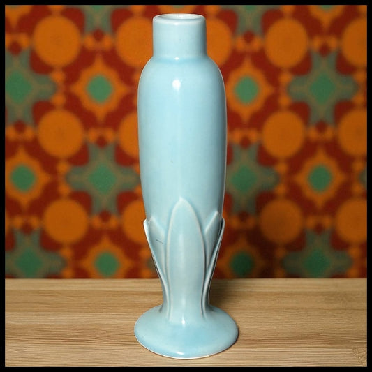 Vintage 1950’s American Mid Century Modern L’Orle Pottery Ceramic Pastel Blue Bud Vase