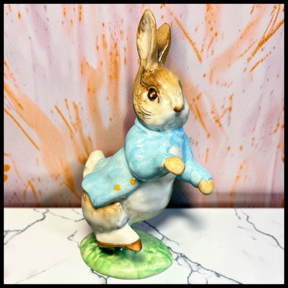 Vintage 1970’s English Beswick Ceramic Beatrix Potter Peter Rabbit Figurine (Retired)