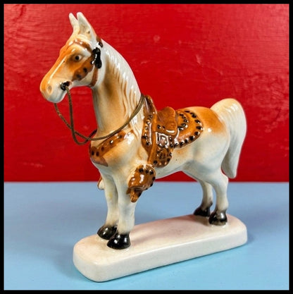 Vintage 1950’s Ceramic Saddled Palomino Stallion Horse Figurine Made in Japan