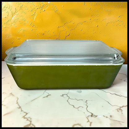 Vintage Circa 1970 American Pyrex 503 Verde Green 1 1/2 Quart Refrigerator Dish with Glass Ribbed Lid