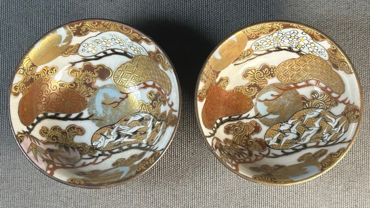 Pair of Late 19th Century Japanese Kutani Taniguchi Porcelain Sake Cups (Meiji Period)