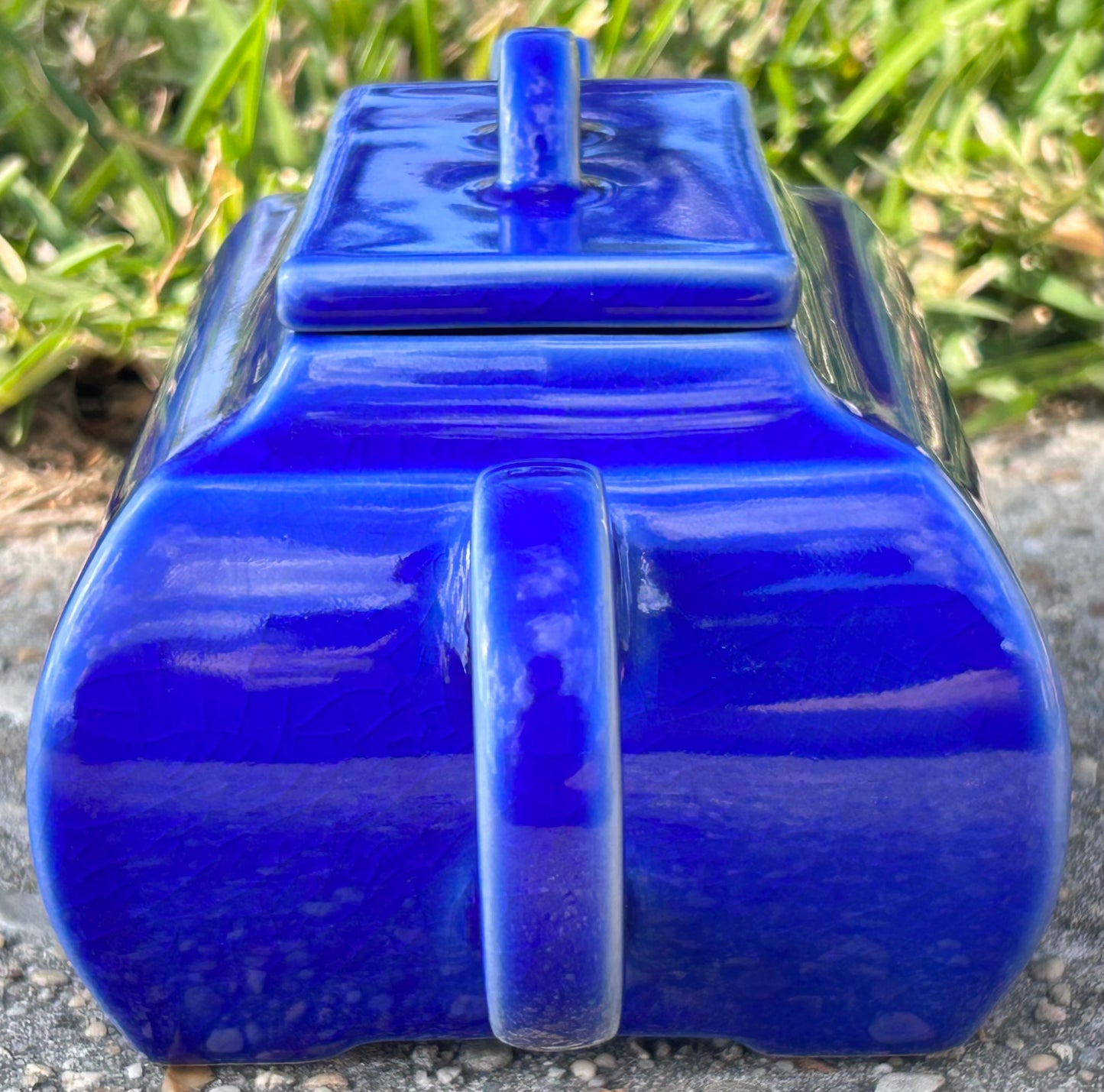 Vintage 1990’s French Mariage Freres Theiere Mandarins Cobalt Bleu Stoneware Ceramic Chinese Ming Dynasty Style Teapot