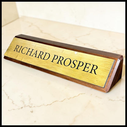 Leverage: Redemption Season 2 Episode 9 Richard Prosper Executive Desk Name Plate T.V. Prop (“The Pyramid Job”)