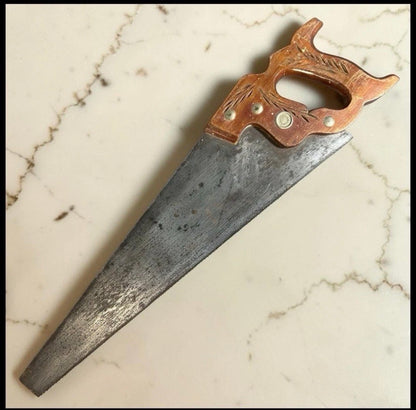 Vintage 1950’s American Henry Disston & Sons 20-Inch Chrome-Nickel Alloy Steel Metal Blade/Carved Applewood Wheat Design Handle D-23 Model Panel Saw with Medallion