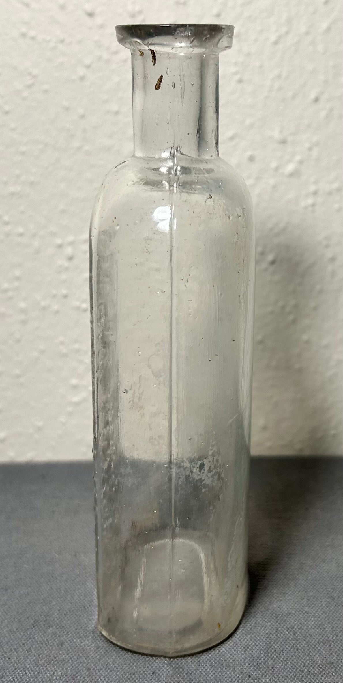 Circa 1900 American New Orleans Finlay Dicks & Co. Chillifuge Clear Glass Medicine Bottle