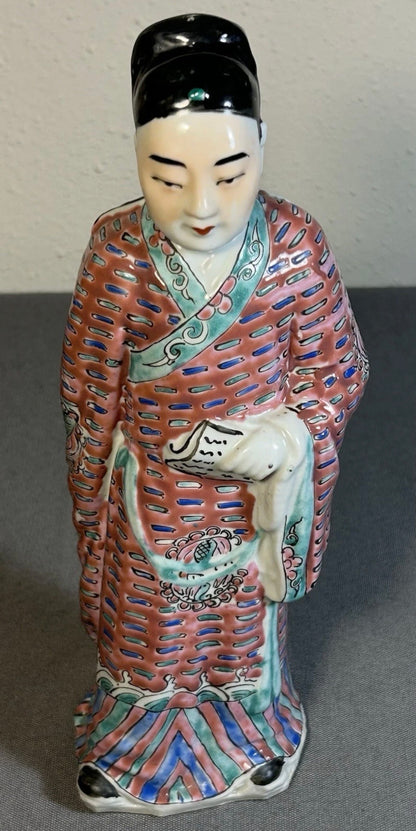 1920’s Chinese Jingdezhen Famille Rose Export Porcelain Scholar Figurine (Early Republic Period)