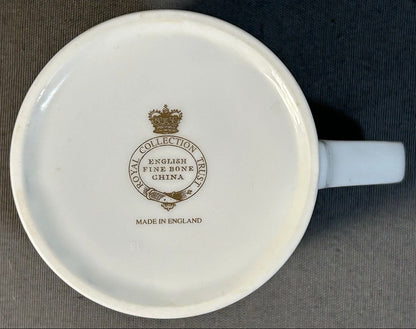 2013 English Royal Collection Trust Bone China Queen Elizabeth II Diamond Jubilee Coronation Anniversary Commemorative Mug