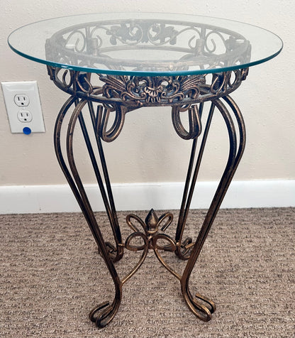 Vintage 1980’s Hollywood Regency Style Collapsible Gilded Wrought Iron Base/Round Glass Top Accent Table
