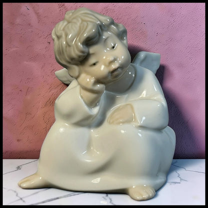 Vintage 1970’s Spanish Lladro Porcelain Angel Thinking Figurine (Retired)
