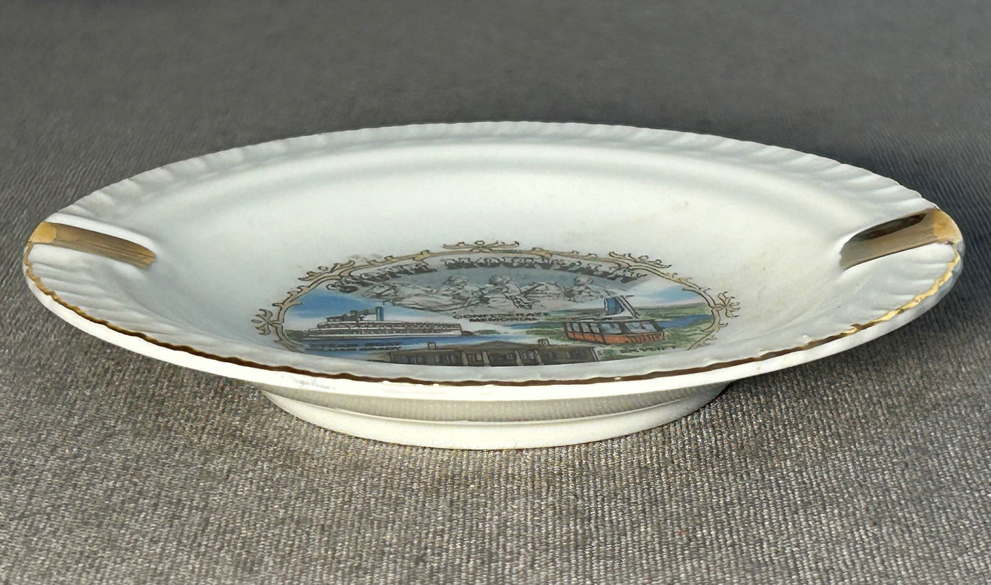 Vintage 1970’s Stone Mountain, Georgia Souvenir Ceramic Ashtray Made in Japan