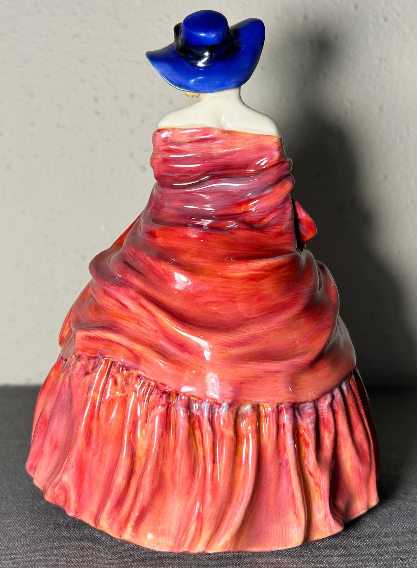 1943 English Royal Doulton Porcelain Genevieve Figurine (HN 1962) (Retired)