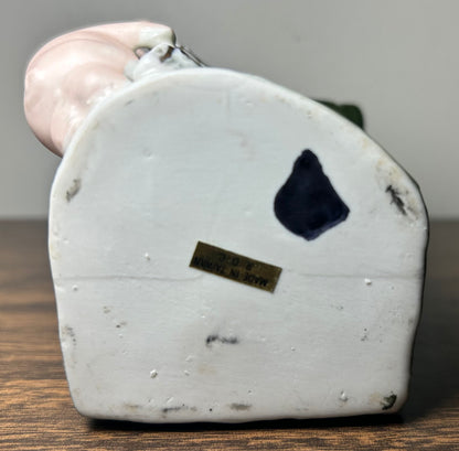 Vintage 1970’s Pigs and Outhouse Novelty Porcelain Figurine Made in Taiwan R.O.C.