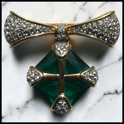 Vintage Circa 1990 Austrian Swarovski Gold-Plated Metal Pavé-Set Ribbon/Dangling Simulated Double-Pyramid Cut Emerald Green Crystal Jewel Brooch