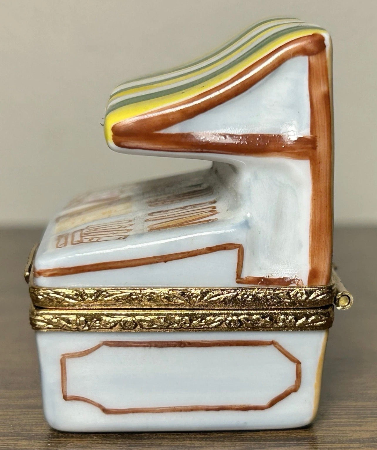 Vintage 1990’s French Limoges Hand-Painted Limited Edition Librairie Chez Victor Bookstore Trinket Box