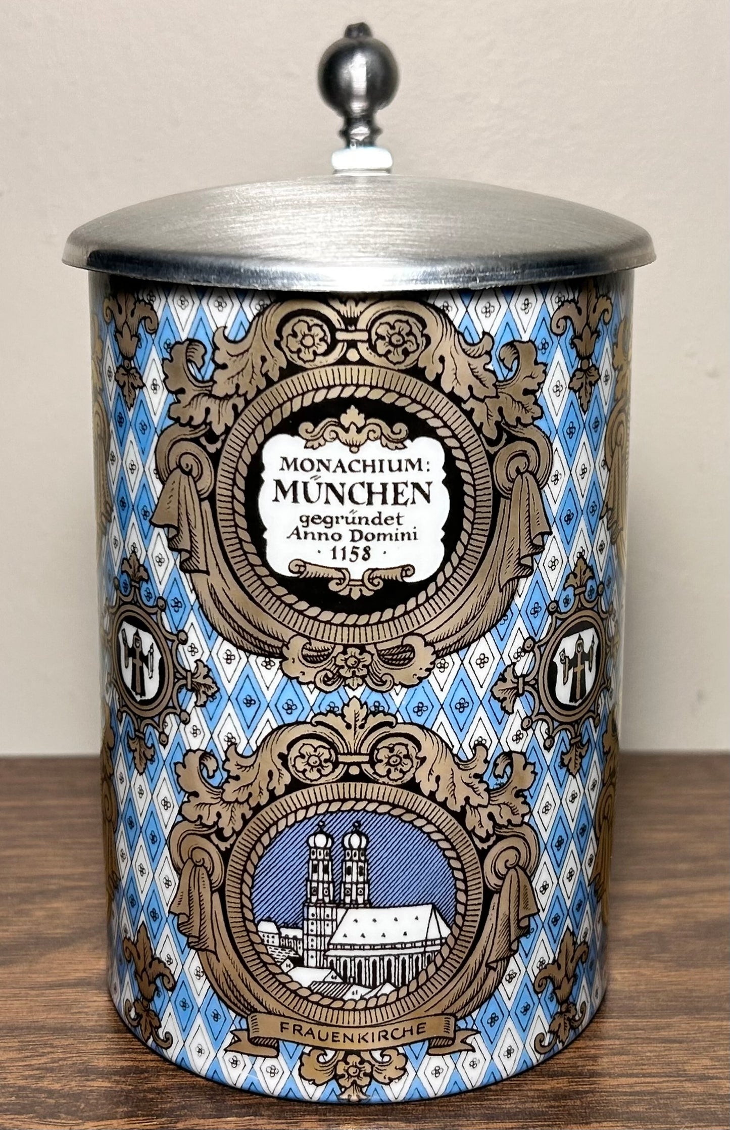 Vintage 1980’s German Porcelain Pewter Lidded Munchen Souvenir Stein