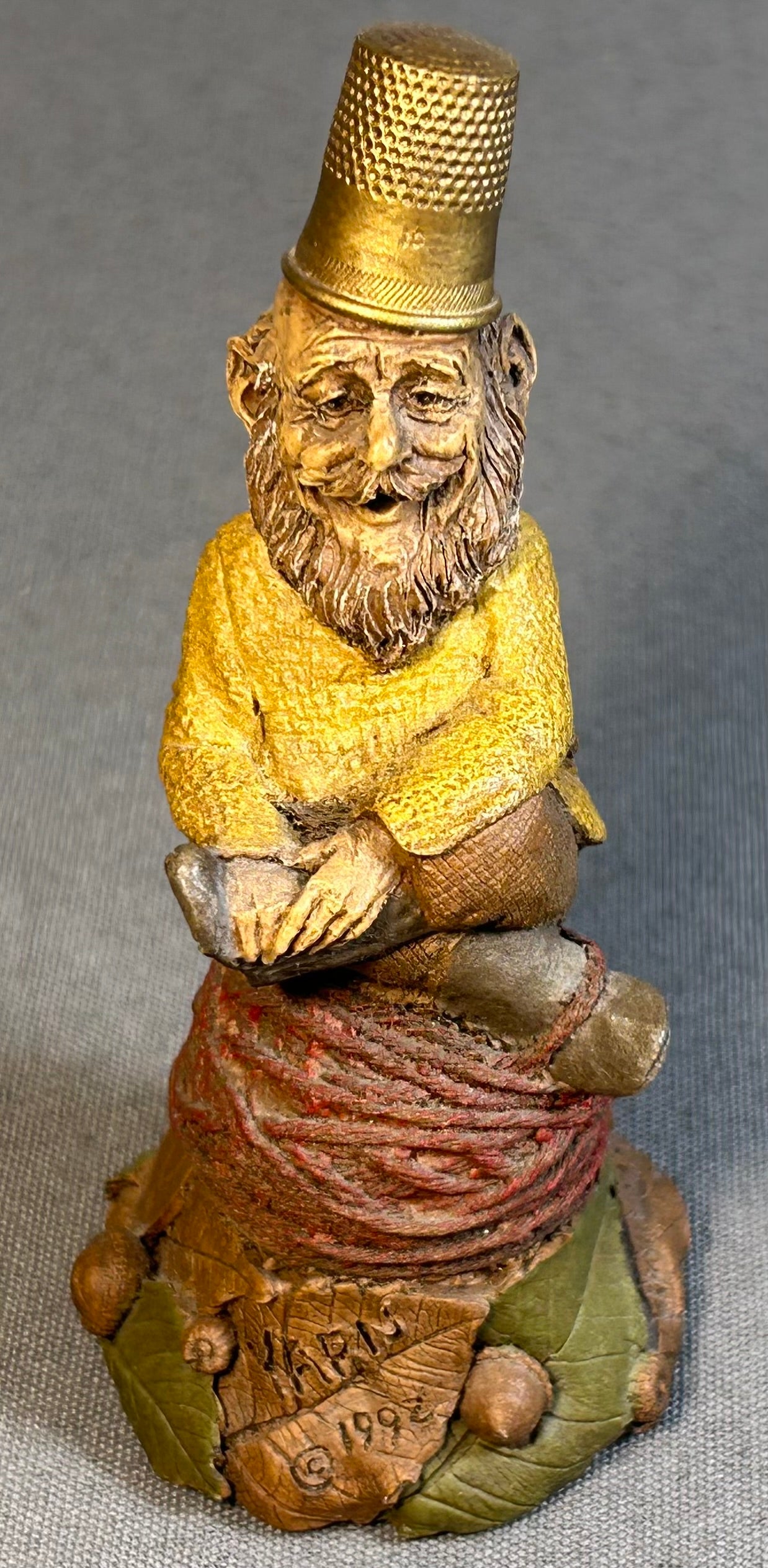 1992 American Tom Clark Yarn Resin Thimble Gnome Figurine with COA and Story Card