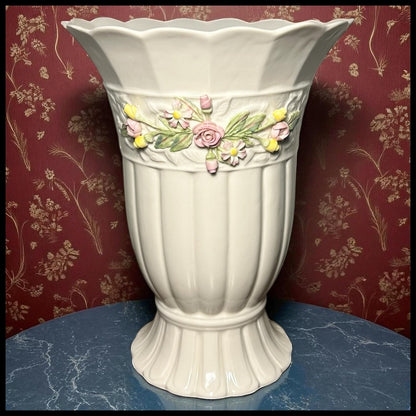 2001 Irish Belleek Porcelain Annual Piece Tree of Life Limited Edition Vase