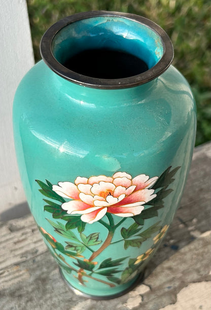 Vintage 1950’s Japanese Inaba Cloisonne Company Turquoise Silver Trim Floral Motif Baluster Vase with the Original Paperwork (Showa Era)