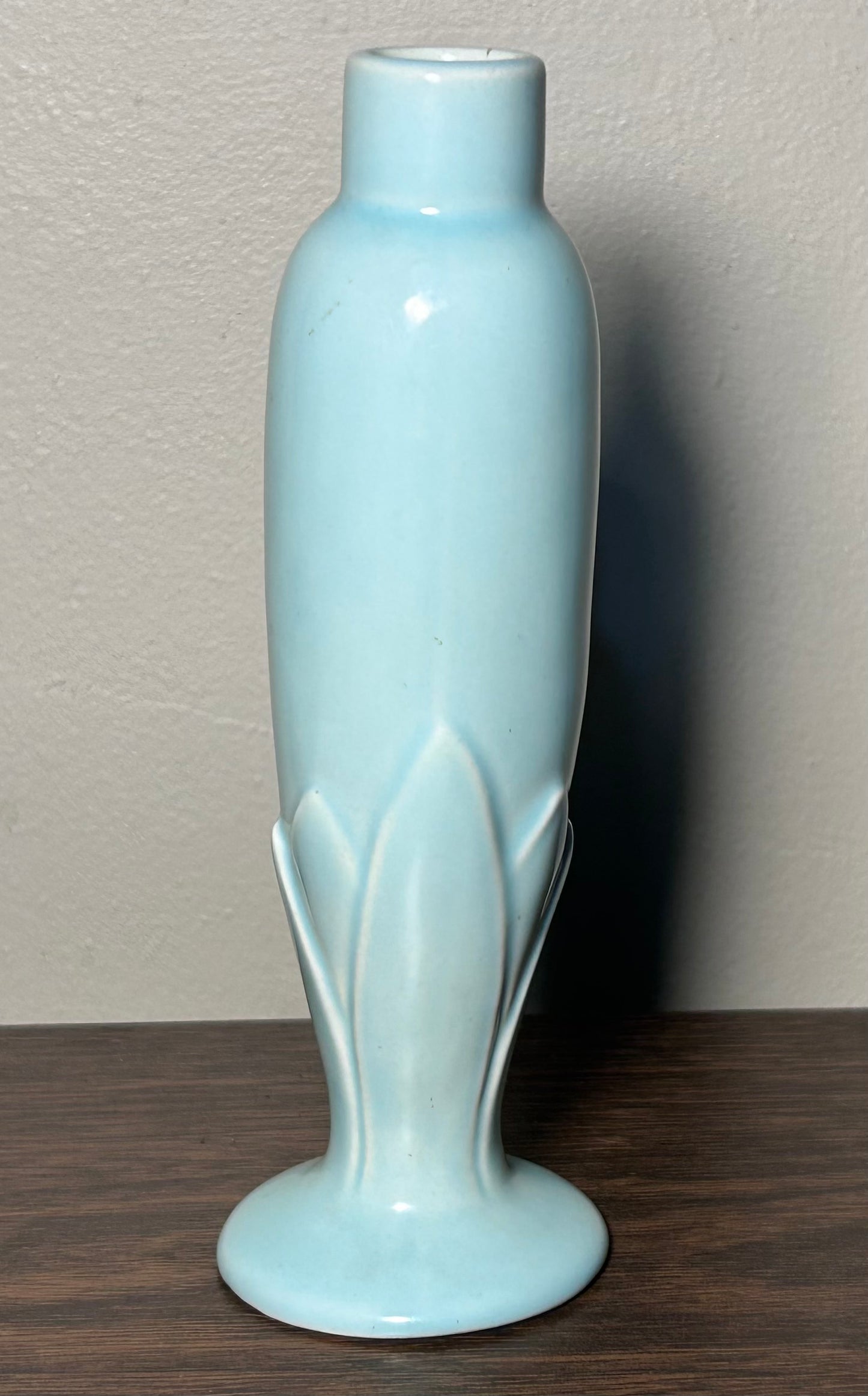 Vintage 1950’s American Mid Century Modern L’Orle Pottery Ceramic Pastel Blue Bud Vase