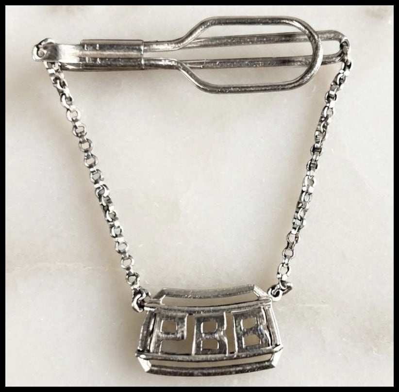 Vintage 1950’s American Swank Silver Tone Metal Men’s Tie Clip with Dangling PBB Monogram Charm